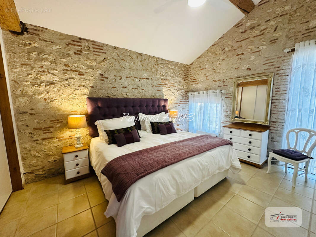 Maison à CASTELMORON-SUR-LOT