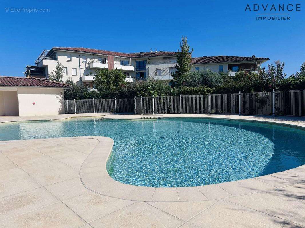 Appartement à FROUZINS