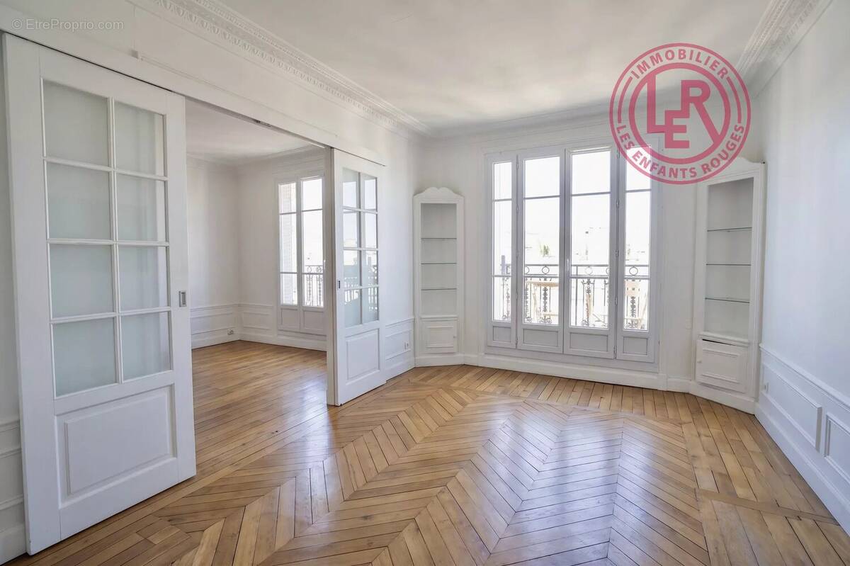 Appartement à PARIS-12E