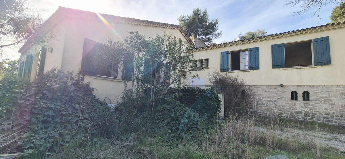 Maison à NEBIAN