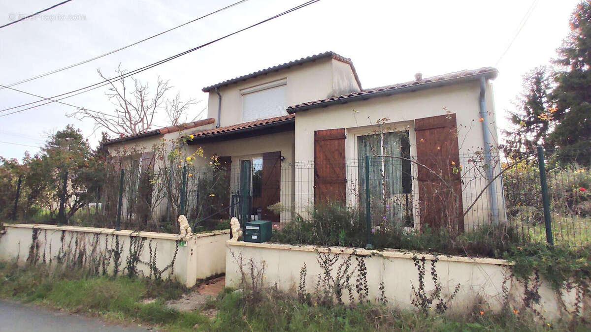 Maison à COLOMBIERS