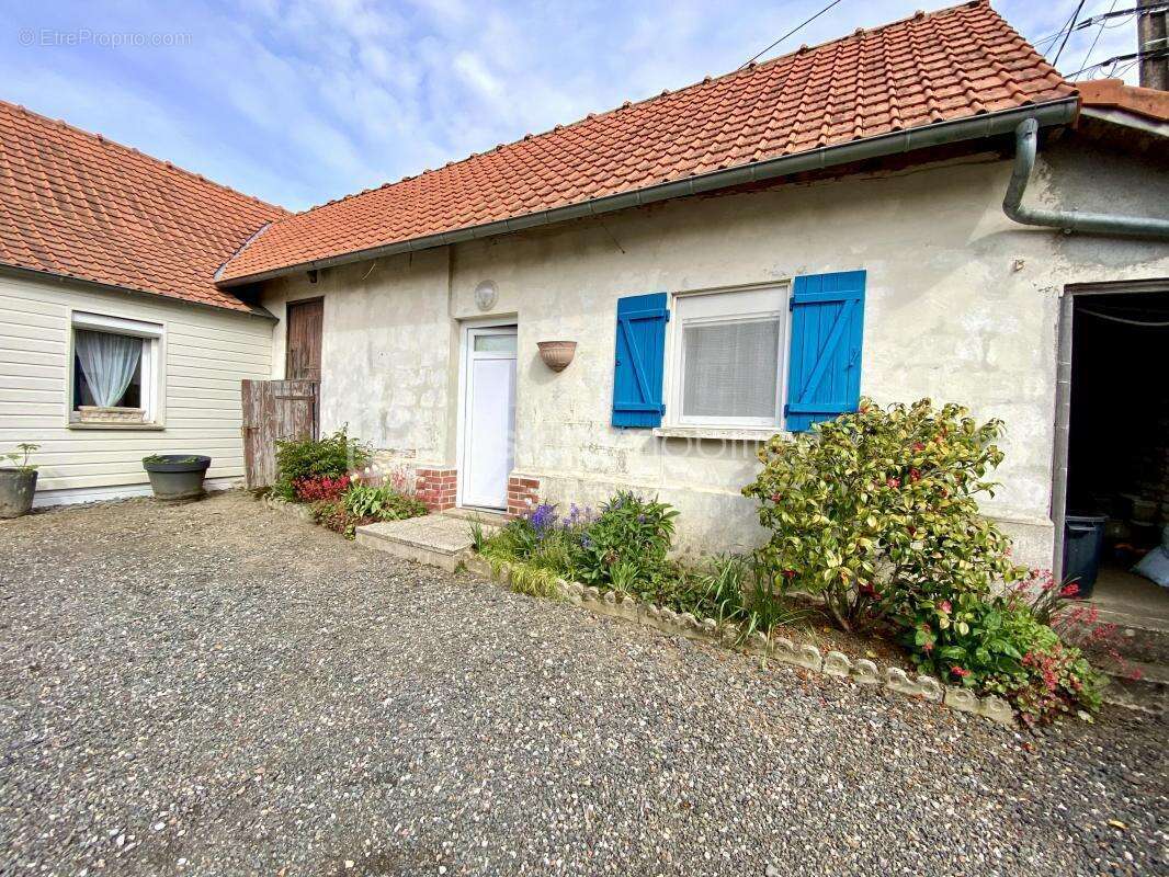 Maison à TOURS-EN-VIMEU