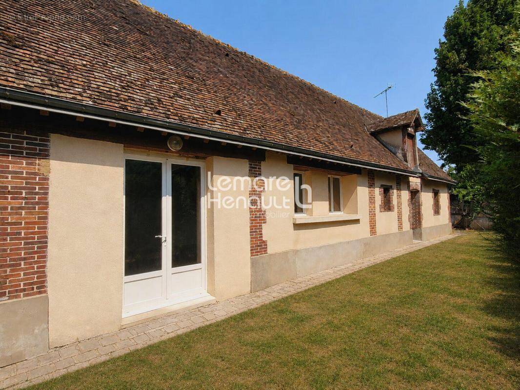Maison à ABONDANT