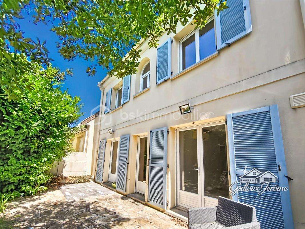 Maison à GOUSSAINVILLE