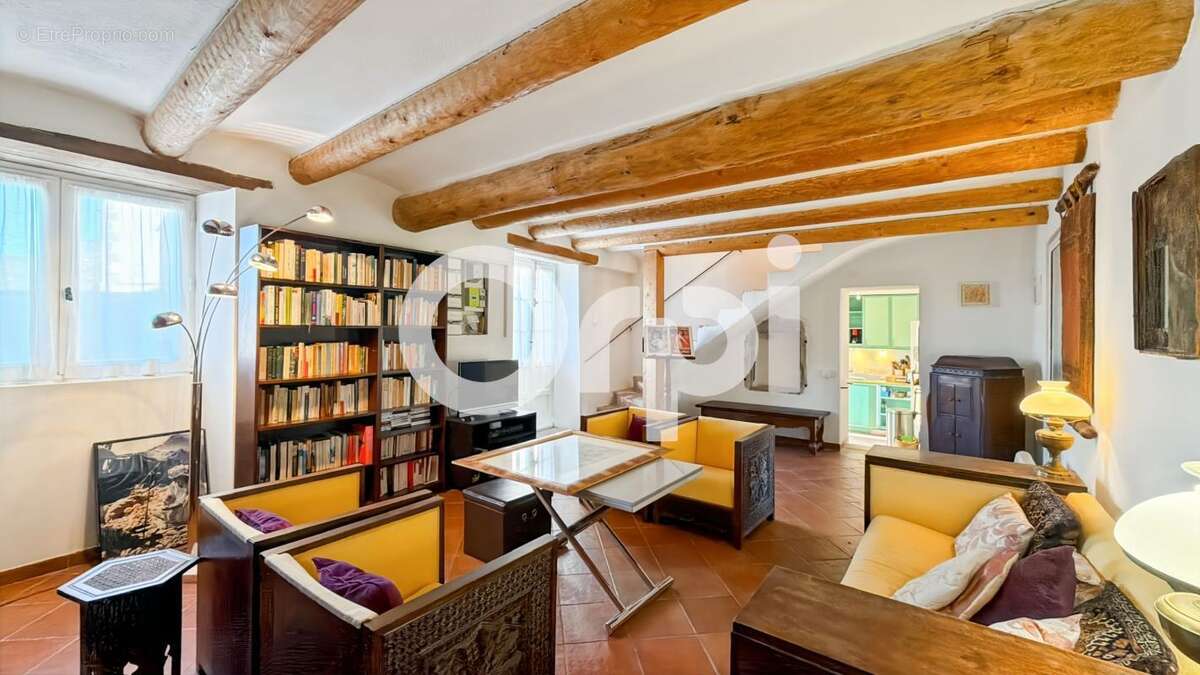 Maison de village avec piscine et 8 chambres - photo 5