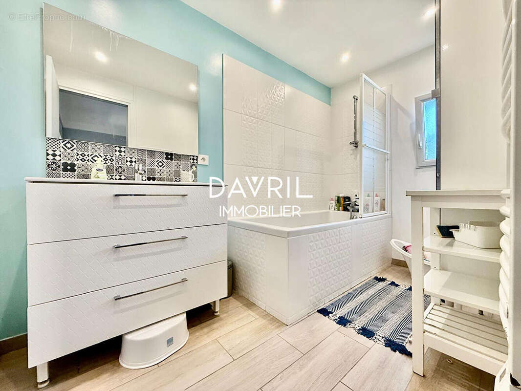 Maison à CONFLANS-SAINTE-HONORINE