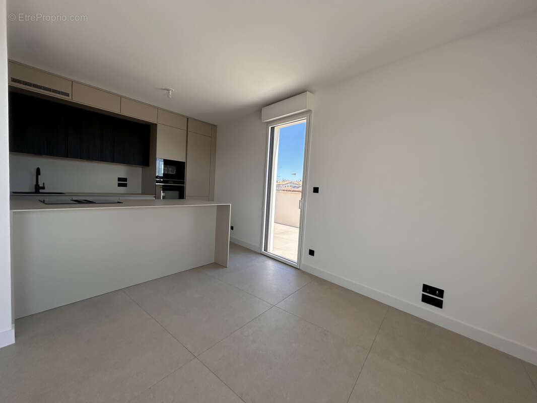 Appartement à CASTRIES