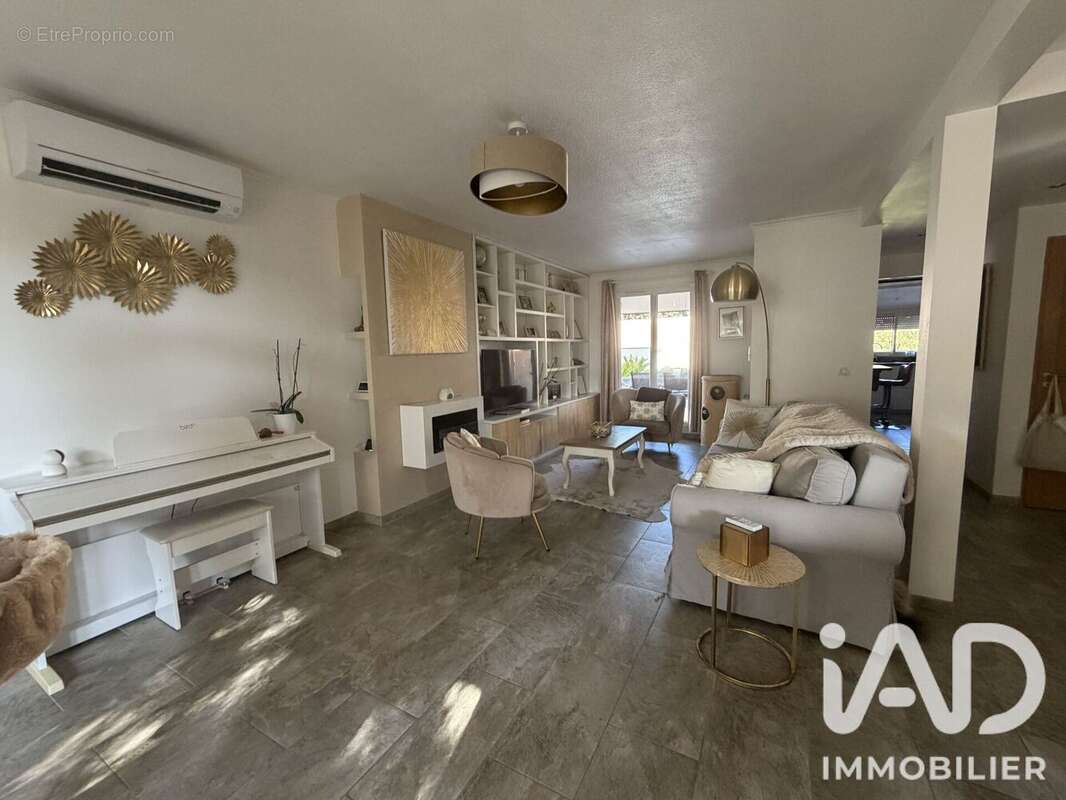 Maison 125 m² à Roquefort-La-Bedoule  - photo 7