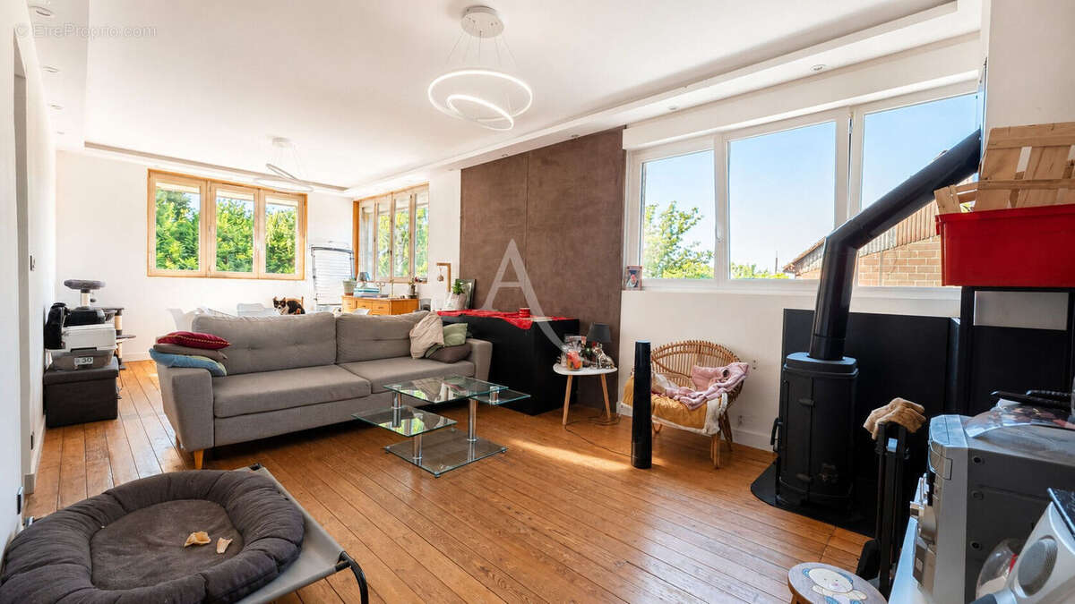 Appartement - jardin ETREPAGNY - photo 2