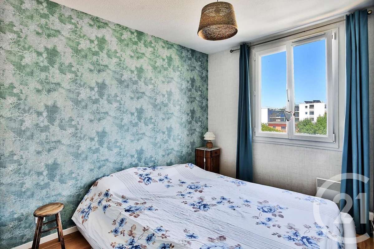 Appartement à SATHONAY-CAMP