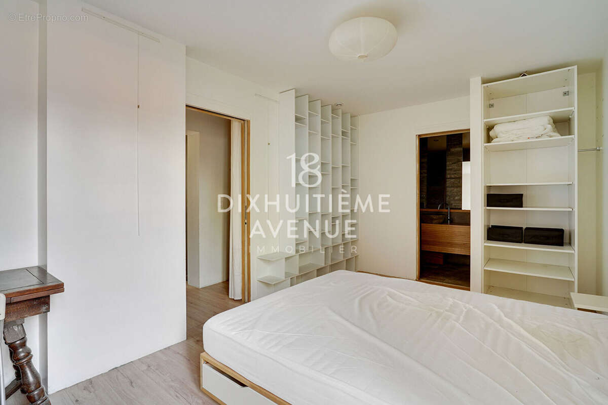 Appartement à PARIS-18E