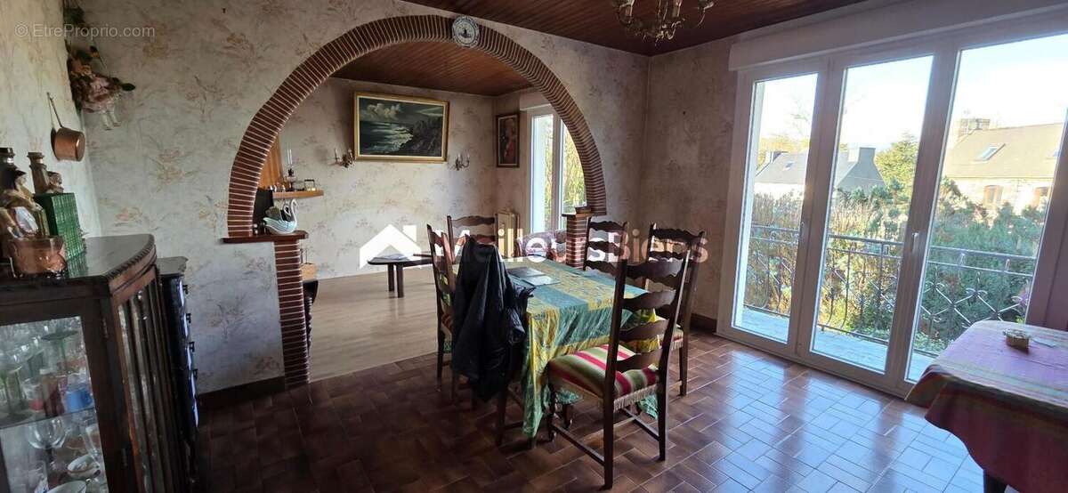 Maison à PLESTIN-LES-GREVES