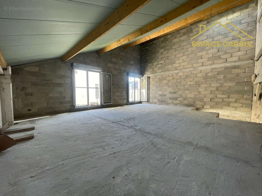 Maison à SAINT-MAUR-DES-FOSSES