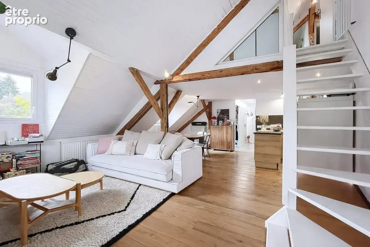 Appartement 147 m² à Talloires  - photo 2