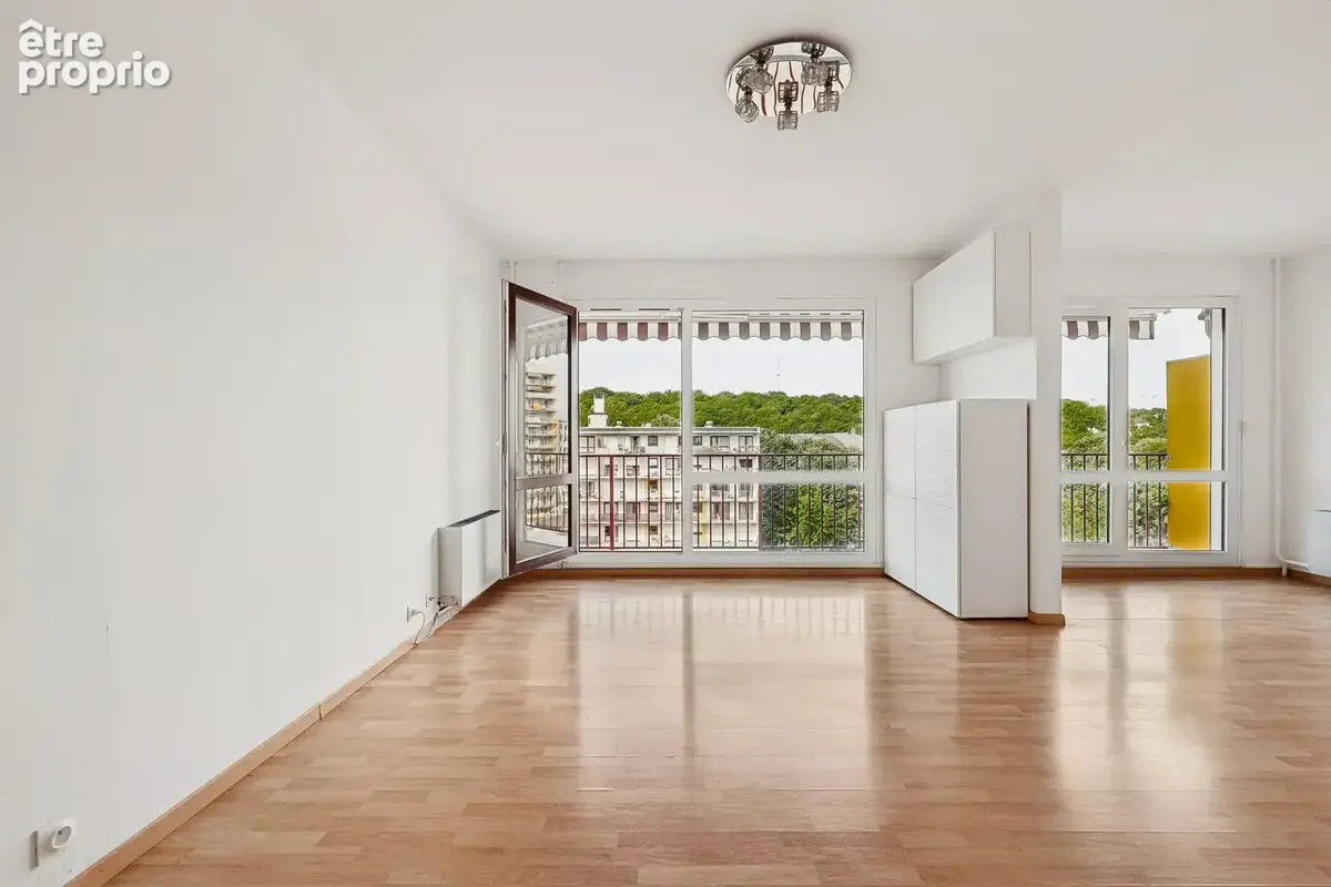Appartement 4 pièces 83 m² à vendre à Rosny-Sous-Bois (93110) - photo 2