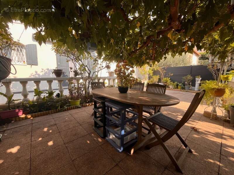 Maison à MARSEILLE-4E