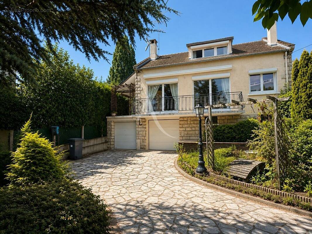 Maison à PALAISEAU