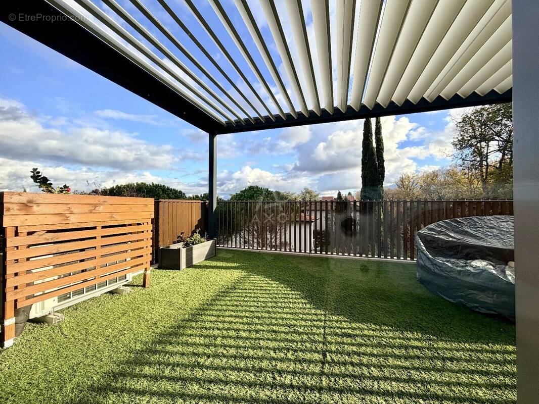 Appartement à RAMONVILLE-SAINT-AGNE