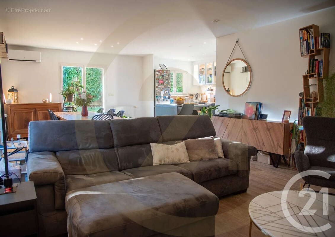 Maison à BOURGOIN-JALLIEU