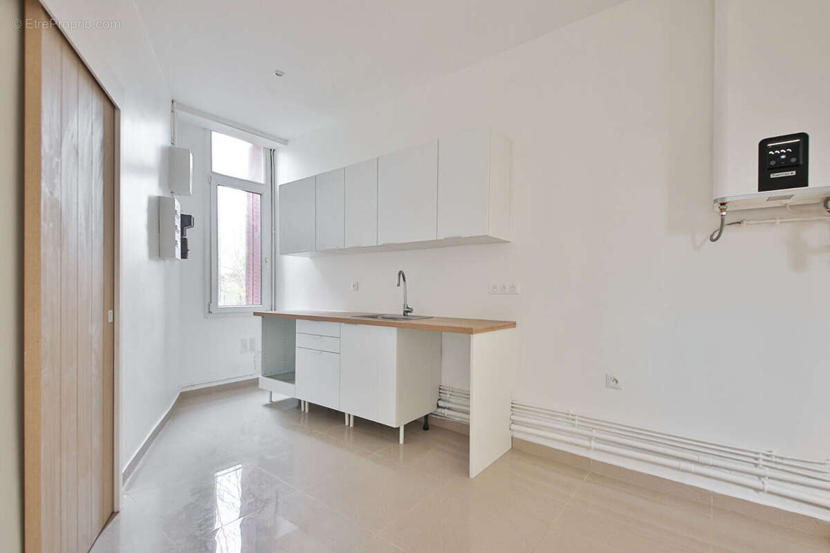 Appartement à NANTERRE