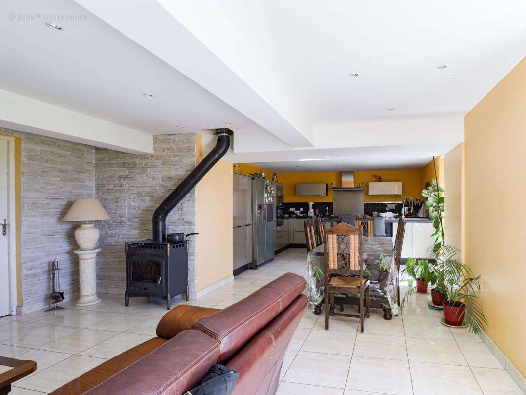 Maison à PUYLAURENS