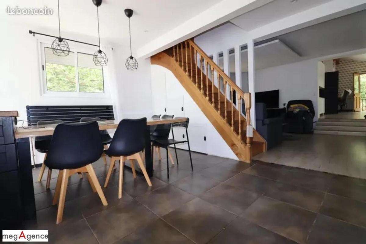 Maison à LA RICAMARIE