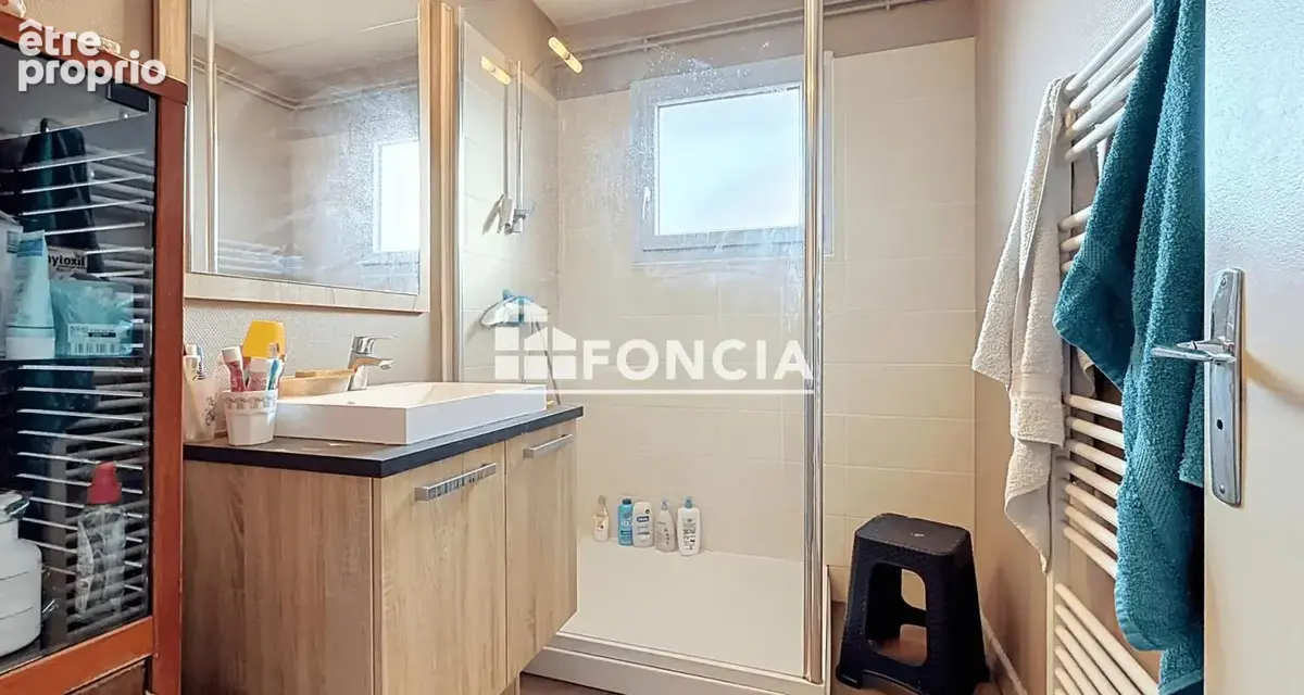 Appartement t5 lumineux – 3 chambres – grand balcon – ascenseur - photo 7