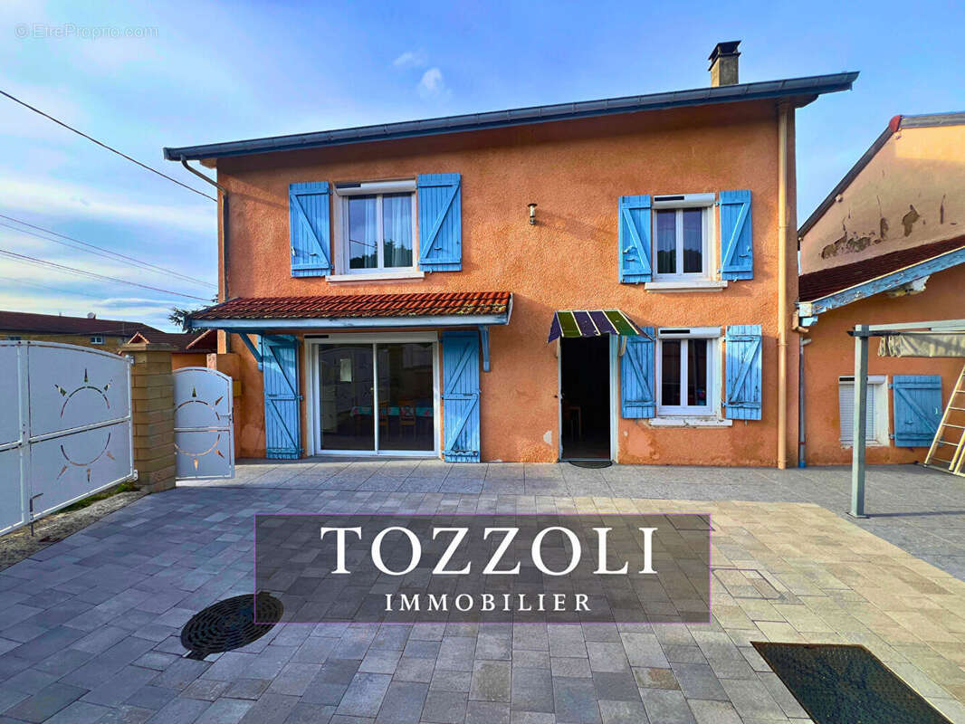 Maison Artas 4 pièce(s) 111.9m2 - photo 11