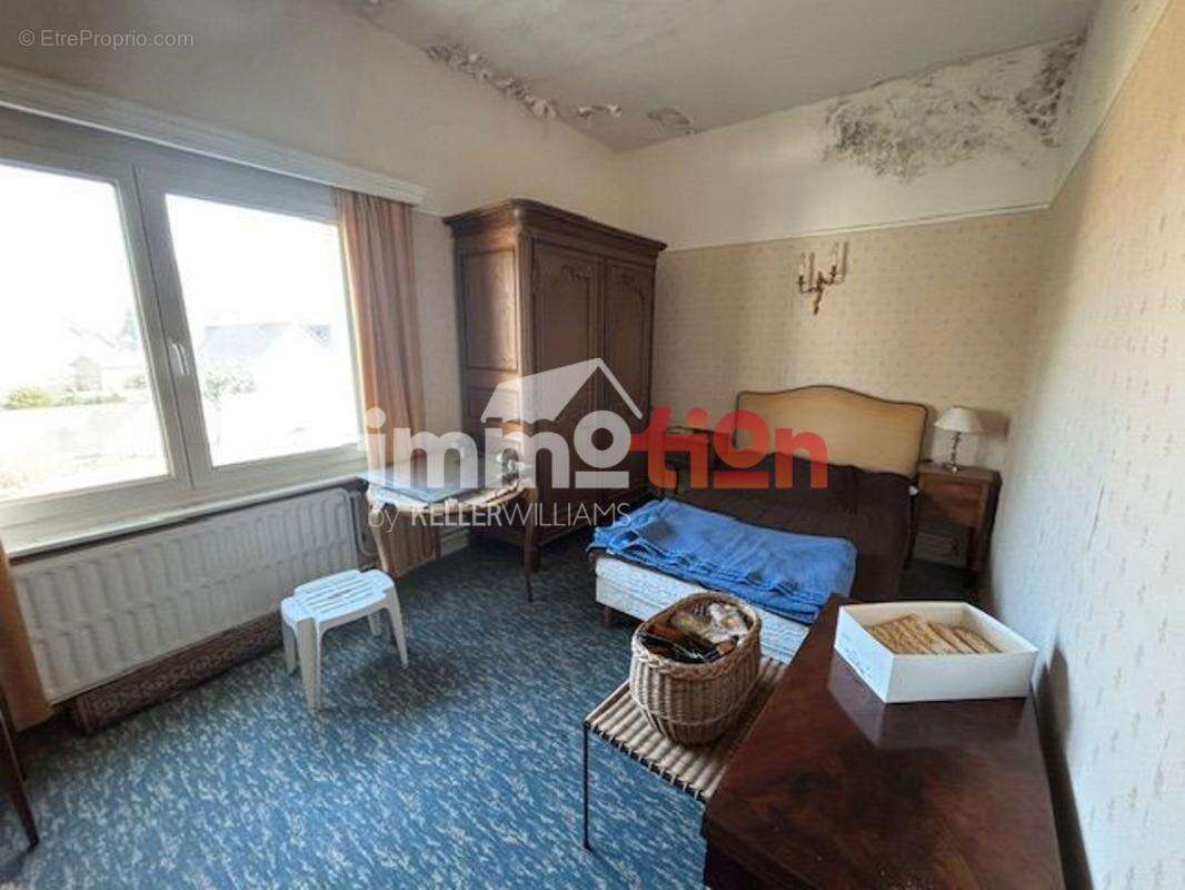 Maison à FEUQUIERES-EN-VIMEU