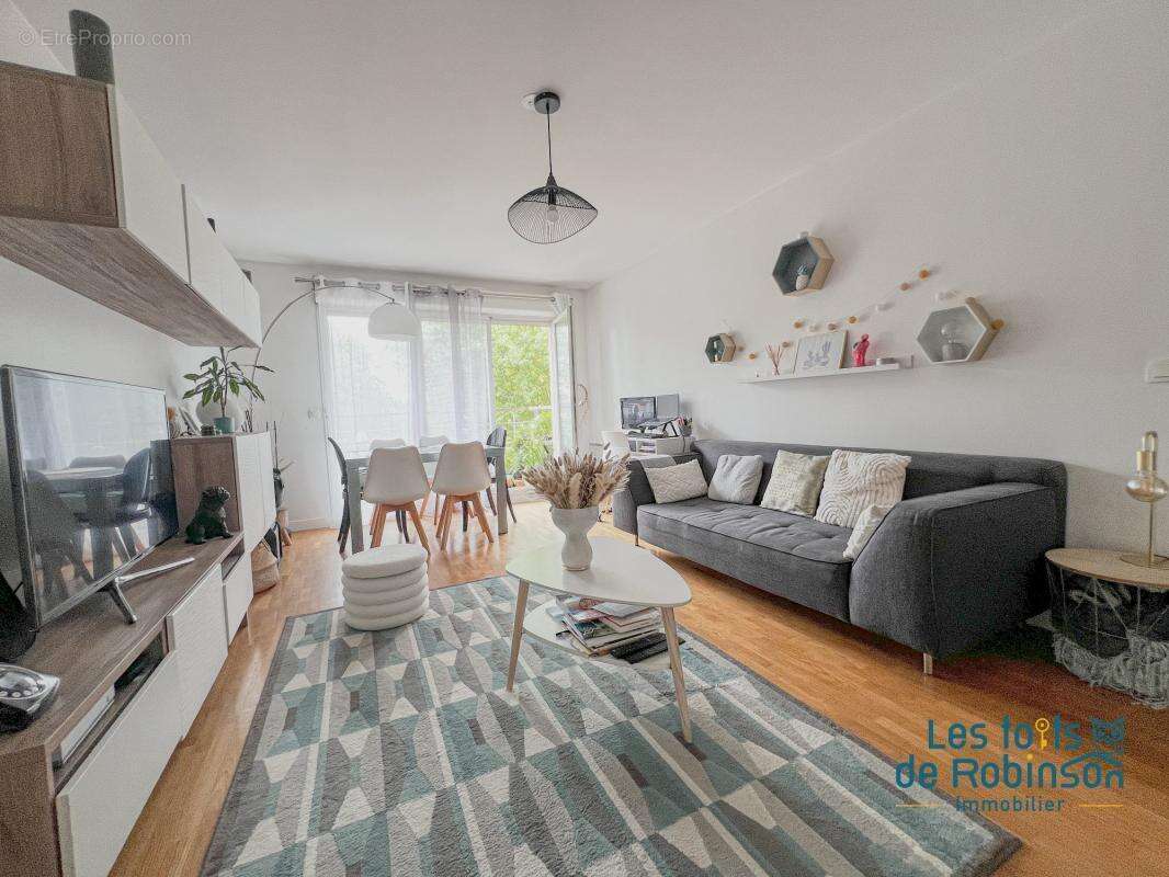 Appartement à LE PLESSIS-ROBINSON