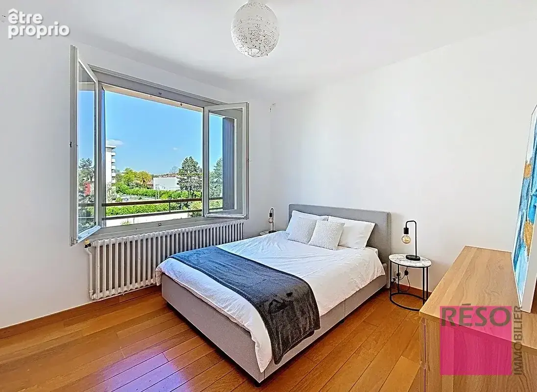 Appartement 76 m² à Annemasse  - photo 6