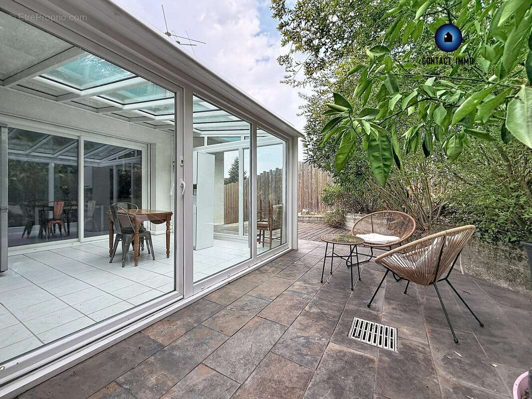 Maison 196 m² à Brive-La-Gaillarde  - photo 2