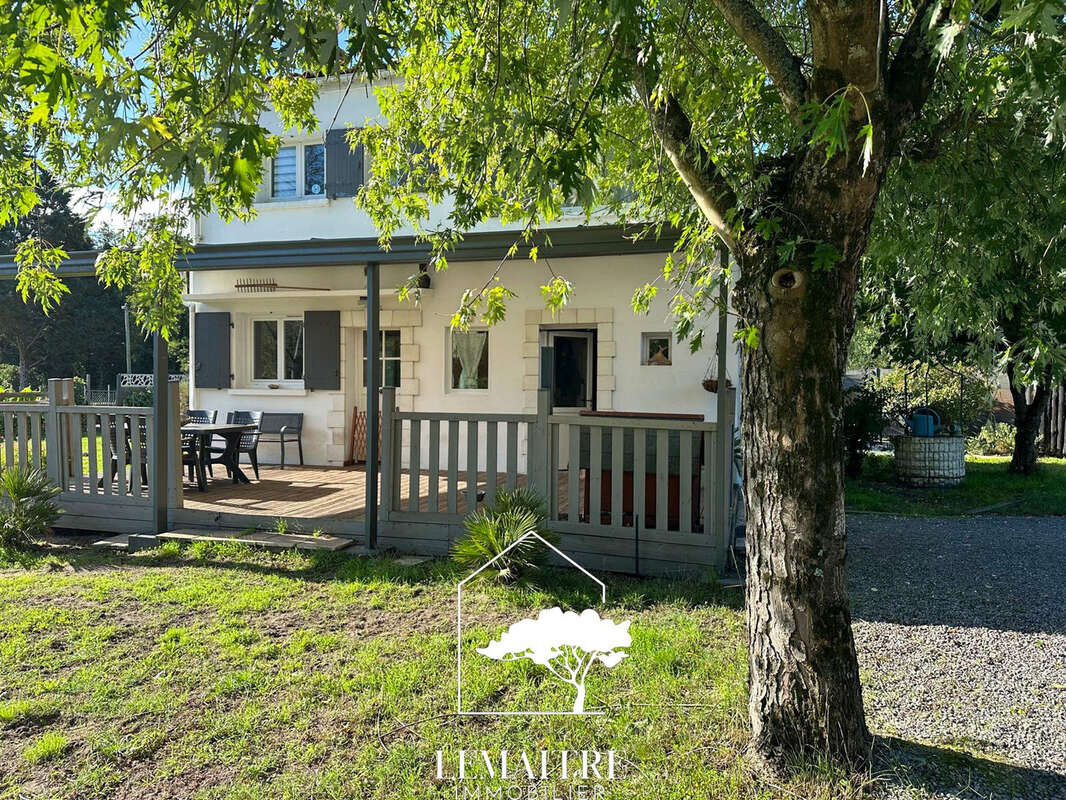 Maison à LES MATHES