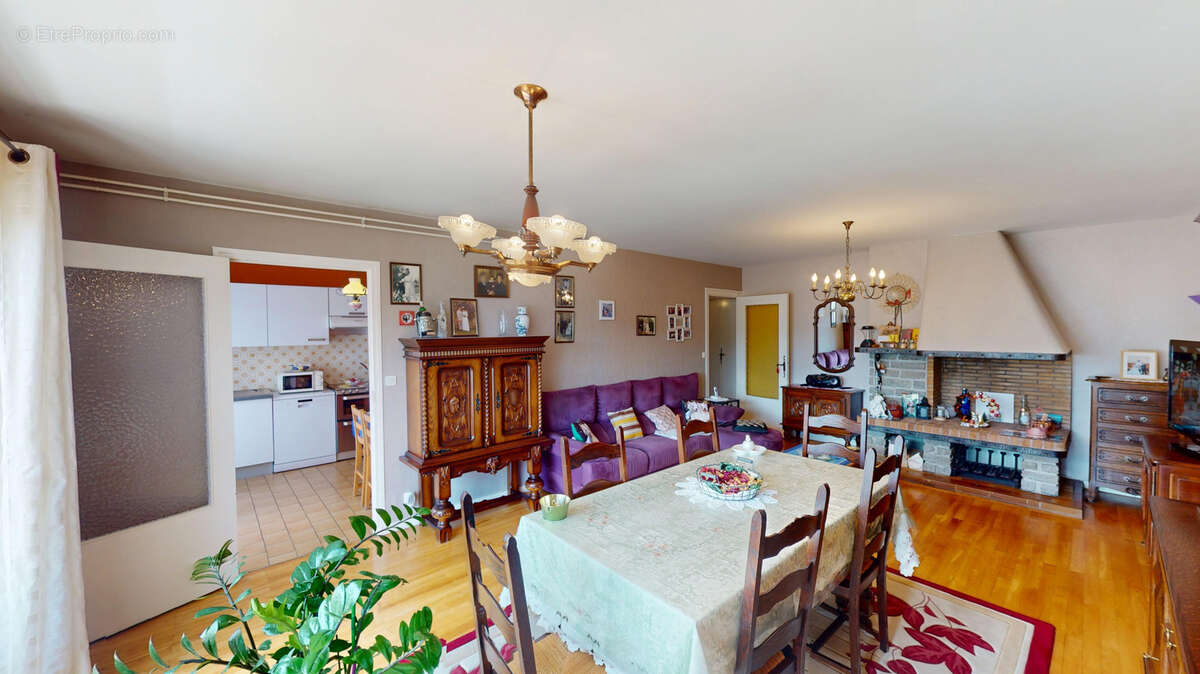 Appartement à FIRMINY