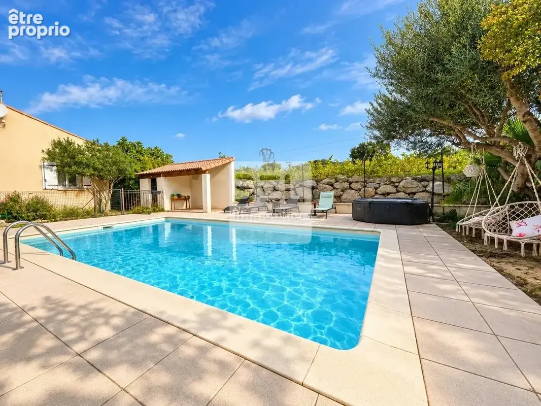 Villa plain pied avec piscine a st laurent de carnols - photo 1