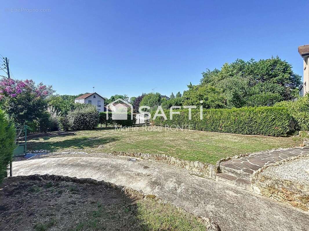 Photo 2 - Maison à YERRES