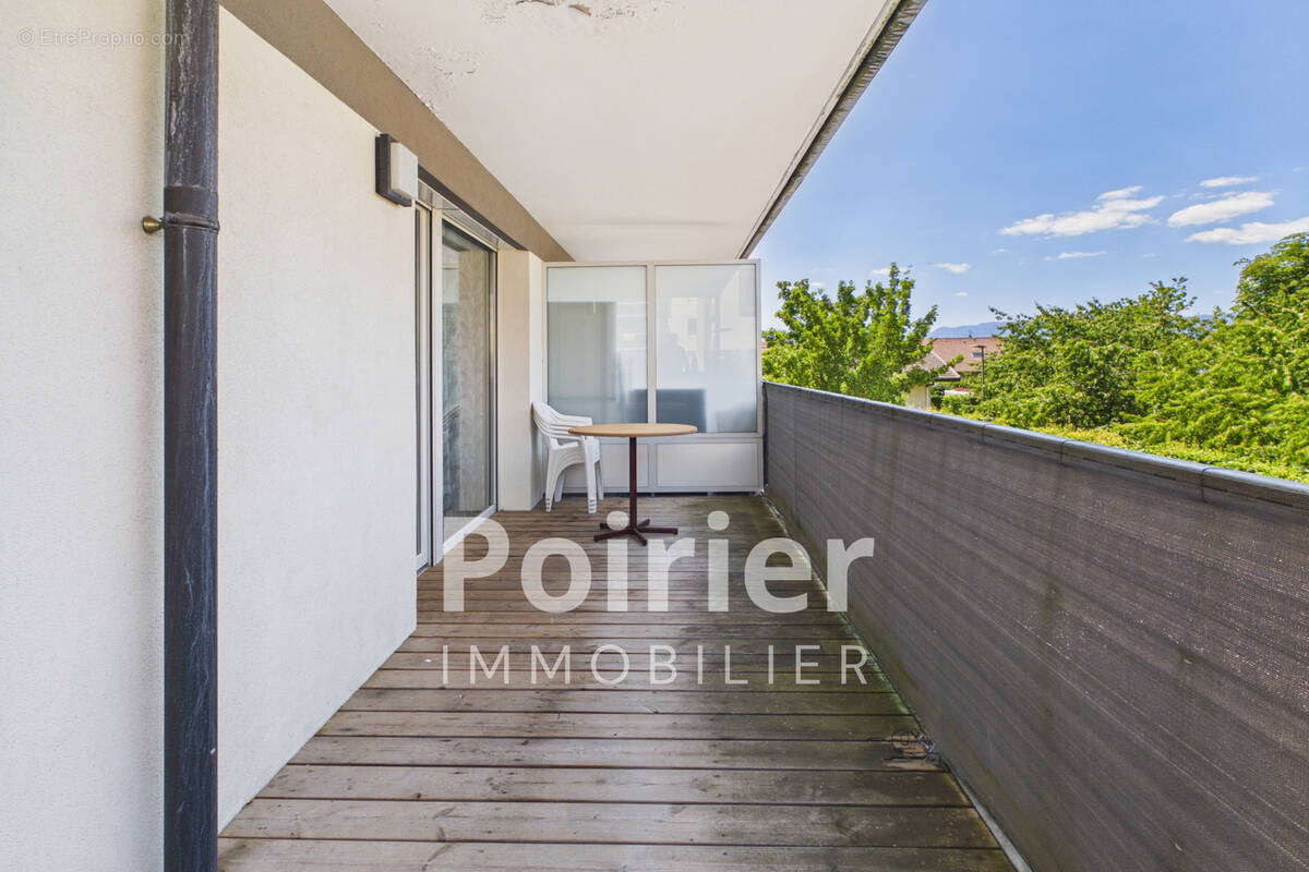 Appartement à DOUVAINE