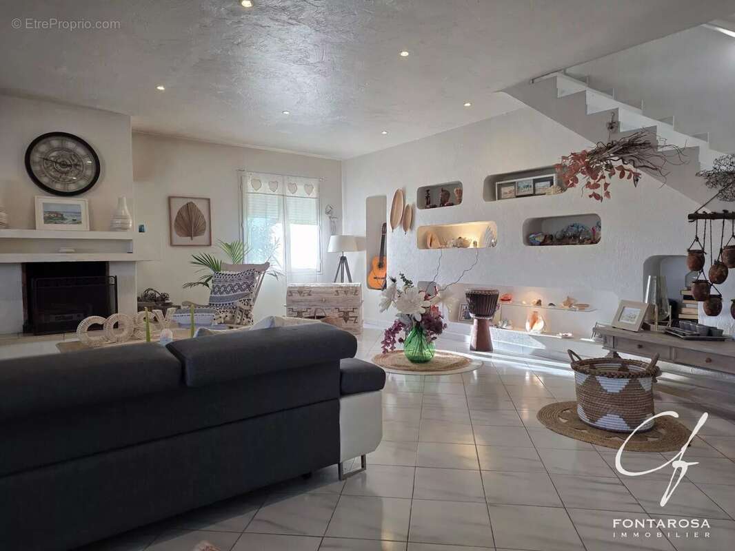 Maison à SAINT-RAPHAEL