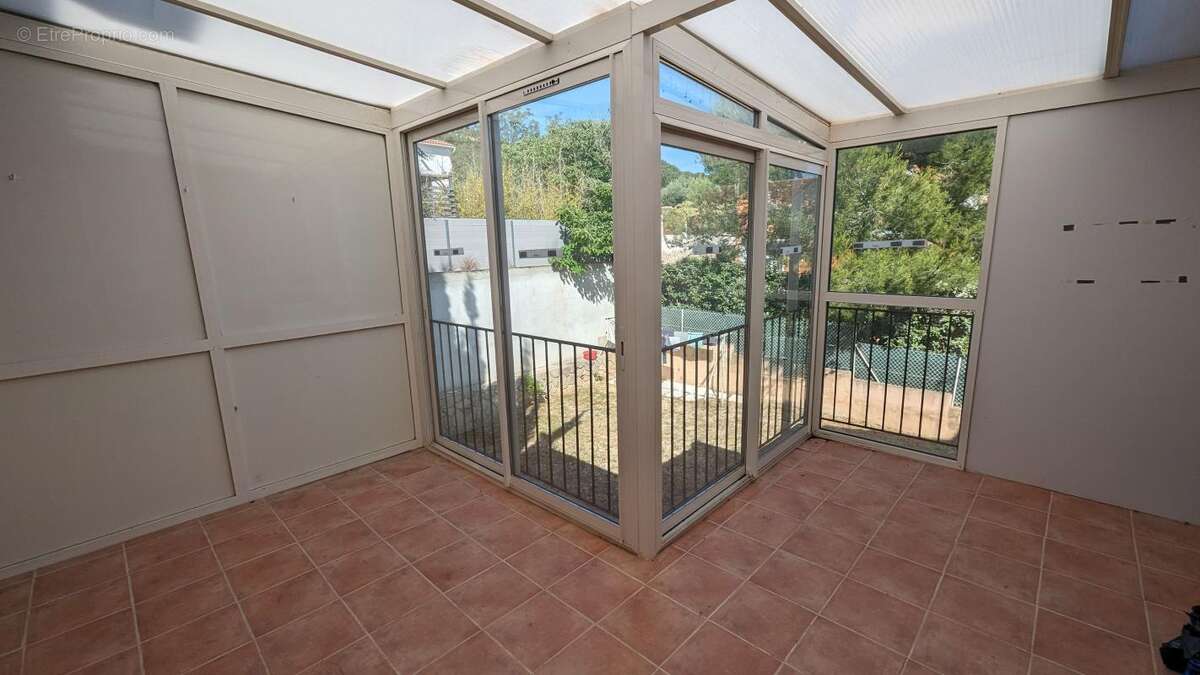 Maison à SIX-FOURS-LES-PLAGES