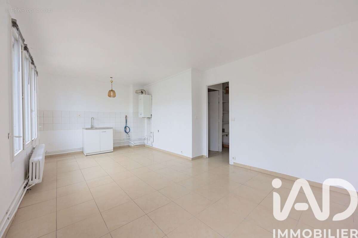 Photo 2 - Appartement à CHILLY-MAZARIN