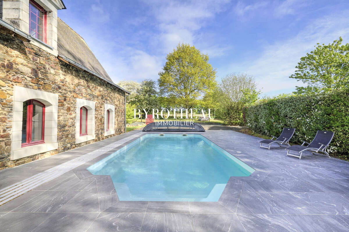 Maison 295 m² à Segre  - photo 8