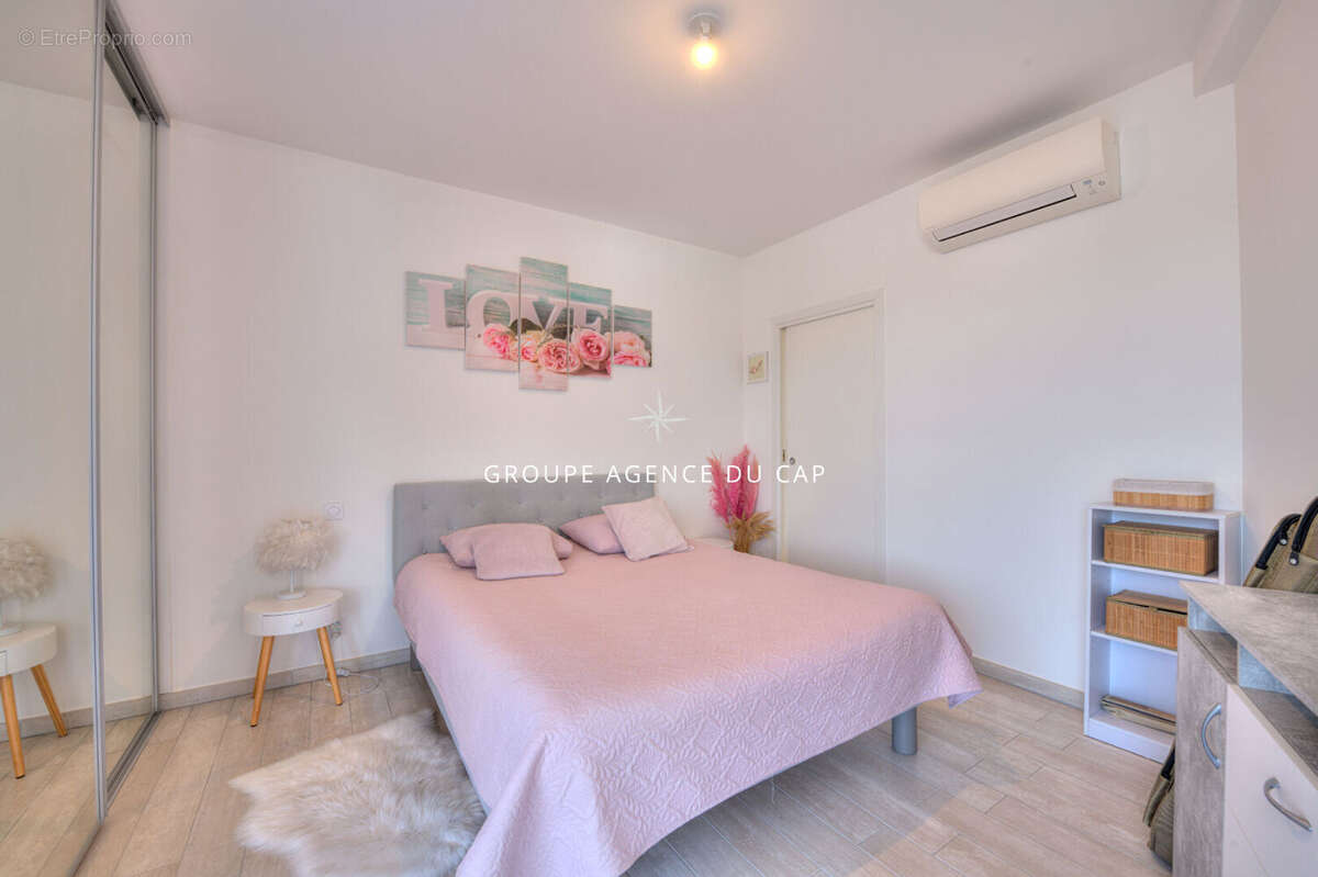 Appartement à FREJUS
