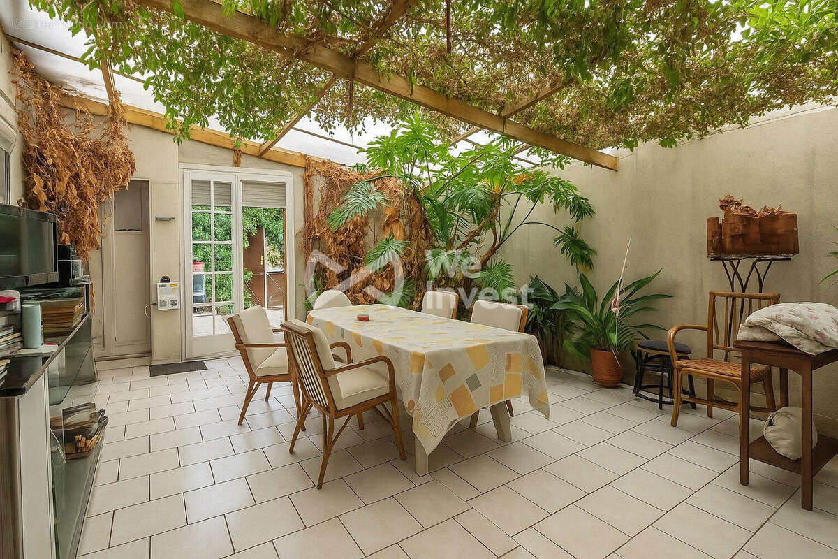 Véranda - Maison à TRUN