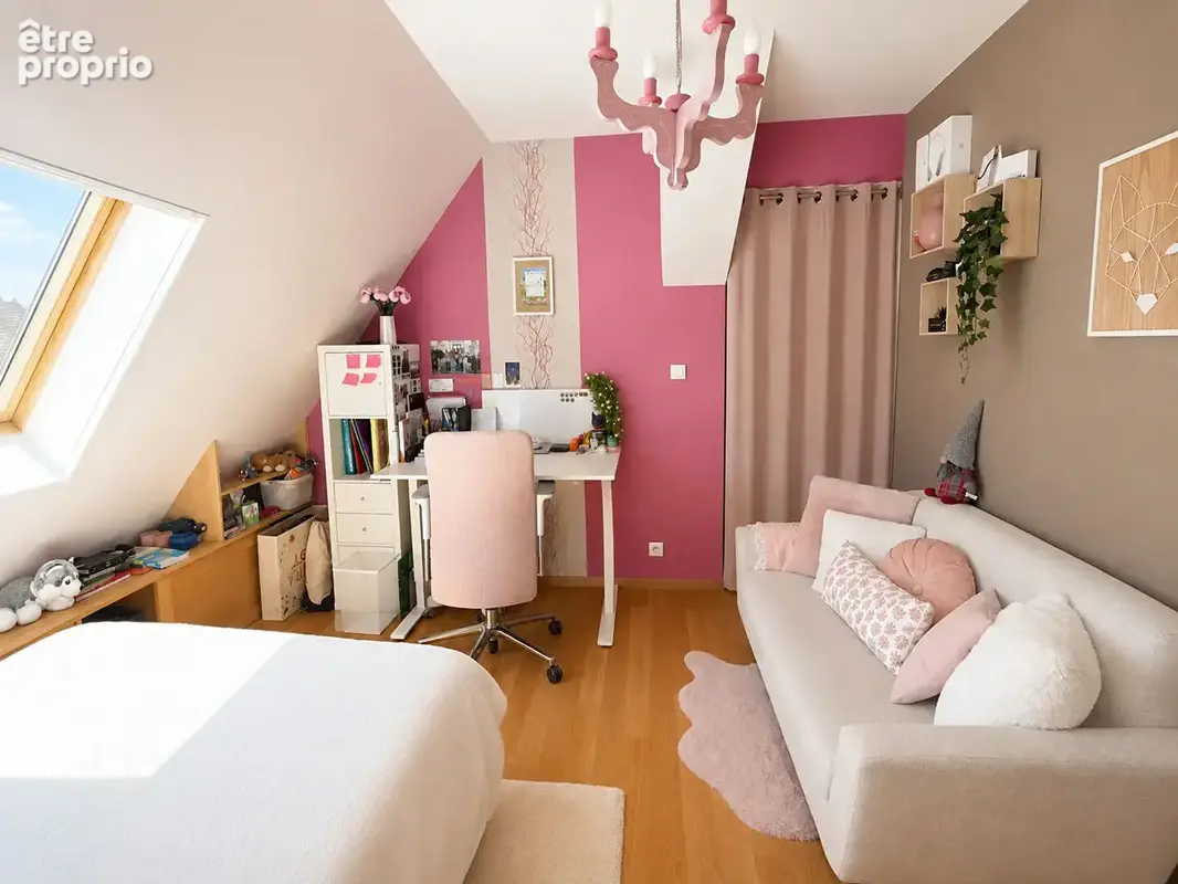 Maison familiale spacieuse à vendre à Wettolsheim - Rare sur le marché ! - photo 10