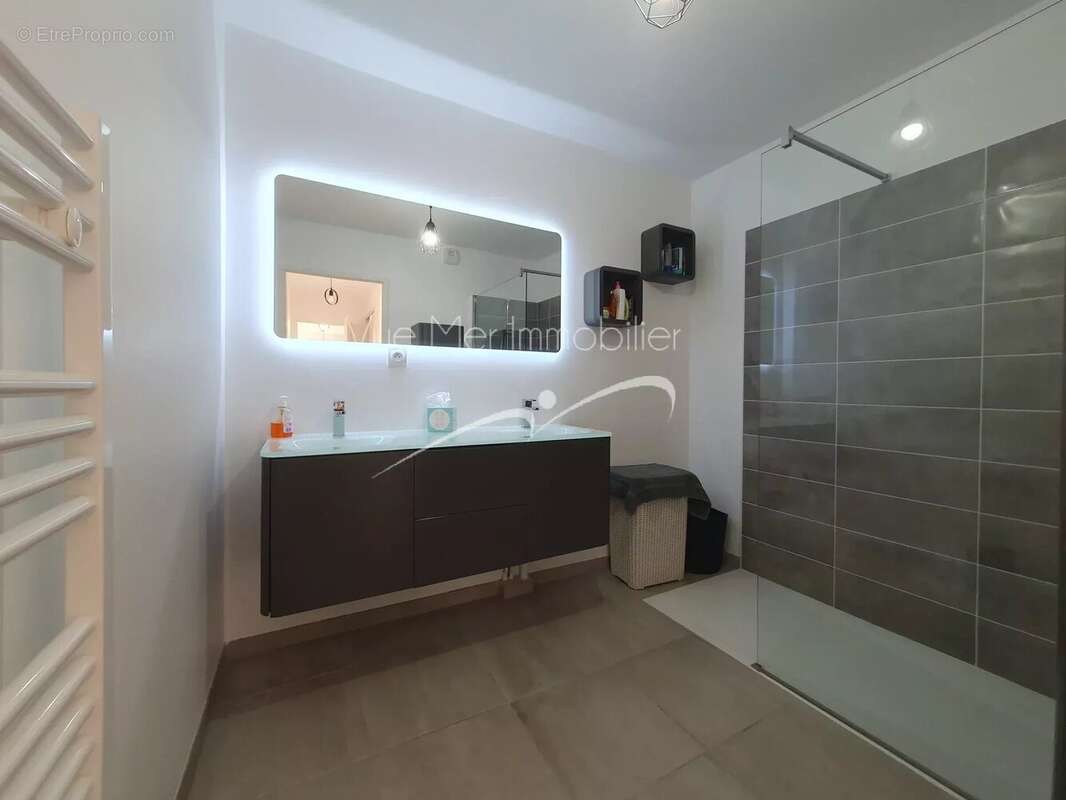 Appartement à LE LAVANDOU