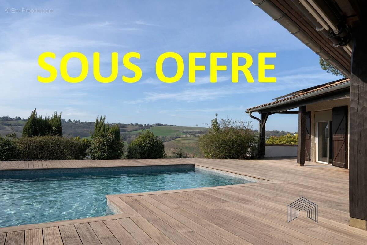 Maison à LACROIX-FALGARDE