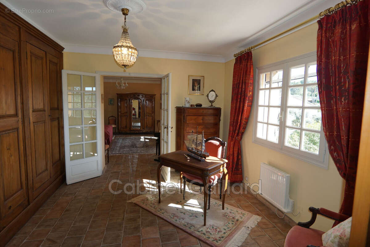 Maison à PEYMEINADE