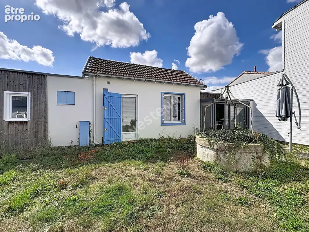 Maison familiale à Vendre à Rezé - 5 Pièces, 111 m², Terrain 279 m² - photo 12