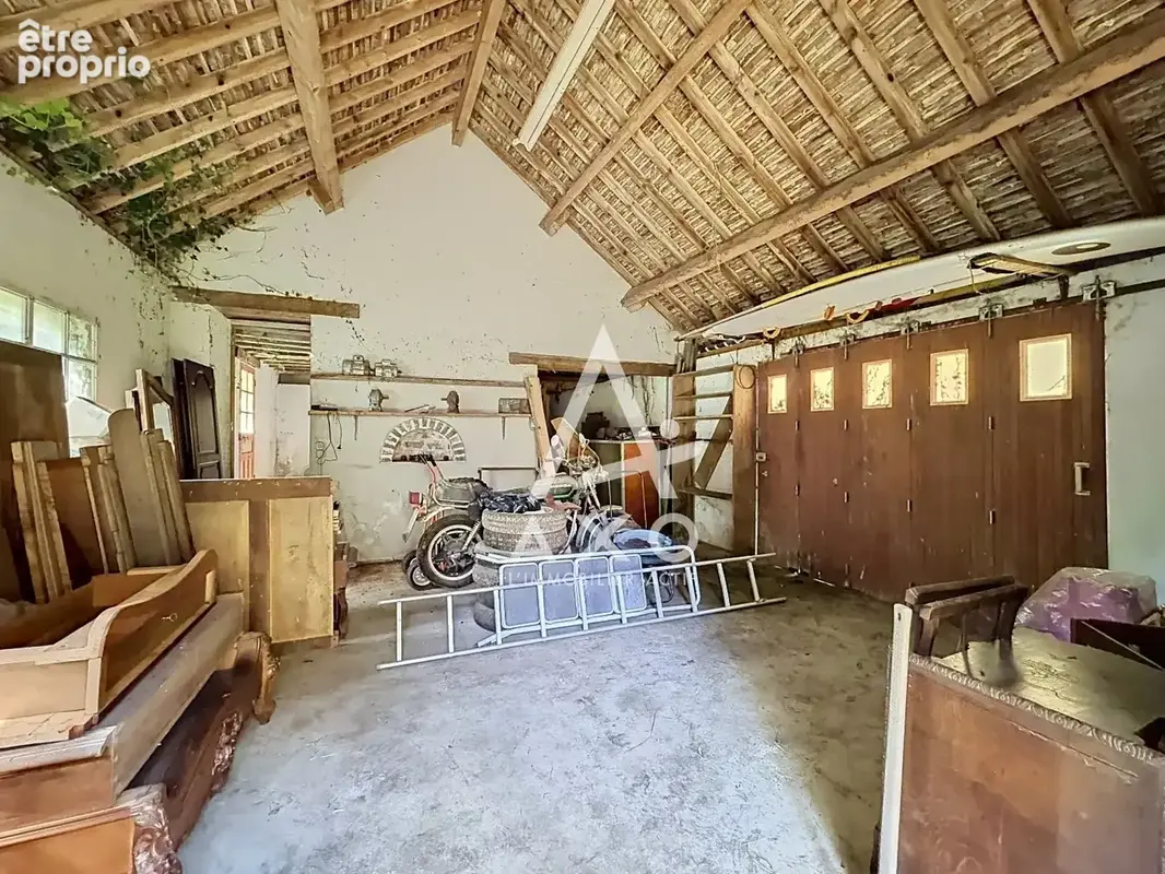 Maison familiale avec garage et dépendance - photo 18