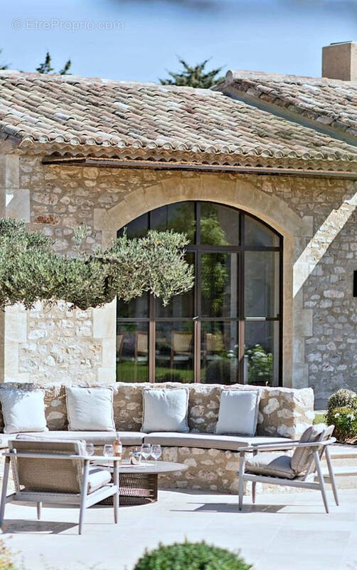 Maison à SAINT-REMY-DE-PROVENCE